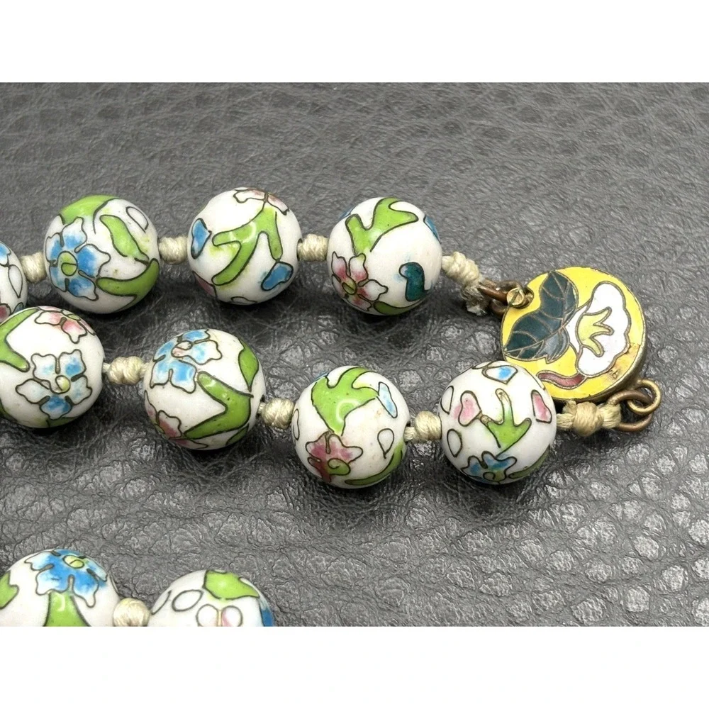VIntage Cloisonné Enamel Floral Old Chinese Beads Enamel Clasp Necklace 24